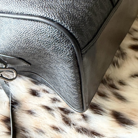 Michael Kors Black and Grey Satchel - Picture 13 of 16